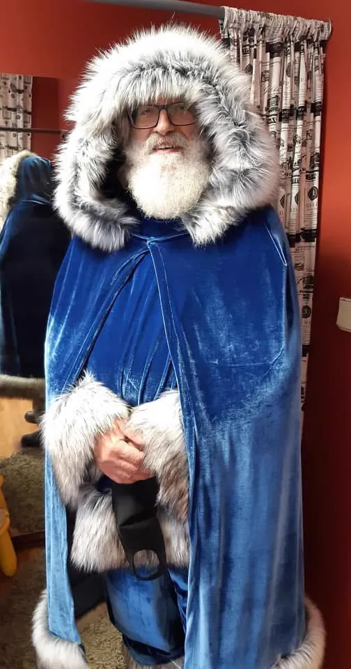Zamatový plášť Mikuláša s kožušinou